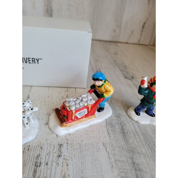 Dept 56 54313 Early Morning Delivery Snow village accessory Xmas - Picture 3 of 8